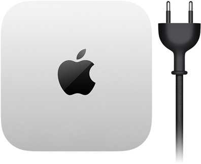 Mac mini, felülnézet, ezüstszínű alumínium, négyzet alak, lekerekített sarkok, középen fényes fekete Apple logó, fekete tápkábel kétágú csatlakozóval