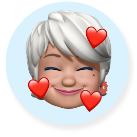 Memoji sorridente, uma mulher mais velha com cabelo curto e grisalho